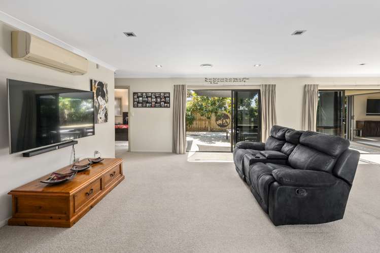 24 Devoy Drive Owhata_8