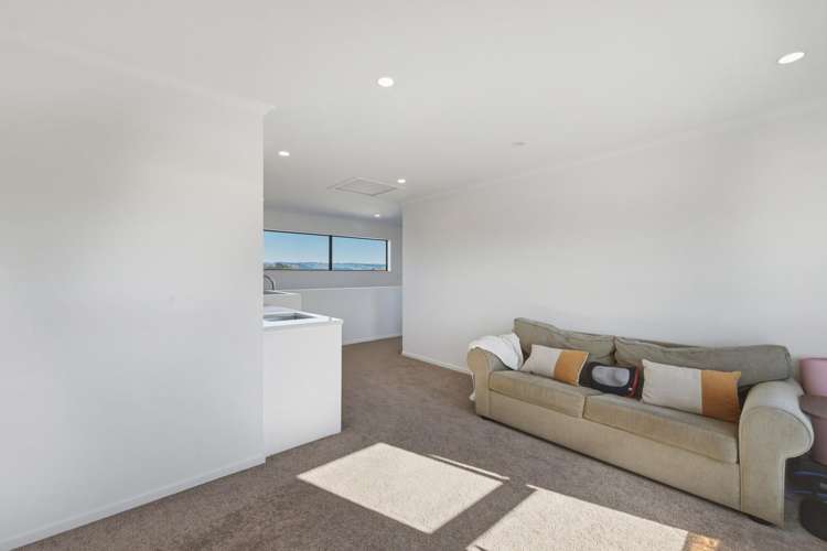 20 Carroll Place Owhata_16