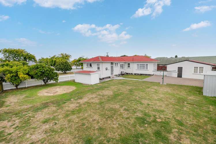 16 Monrad Street Highbury_20