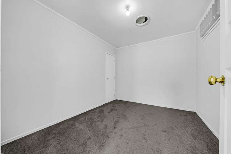 14 Kellett Road Ranui_11