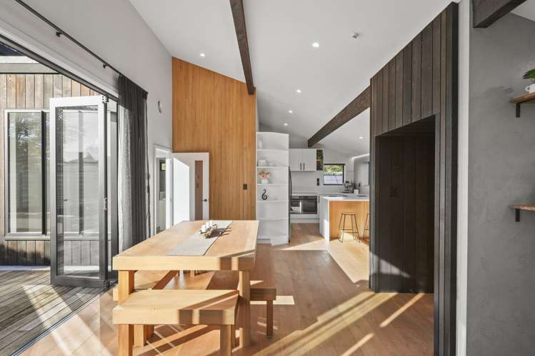 19 Dunbarton Street Redwood_5