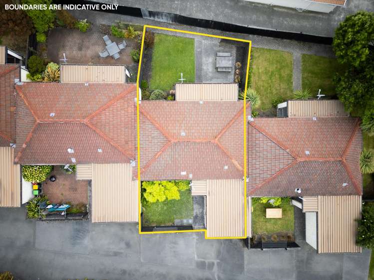 2/4 Broadbent Street Riccarton_20