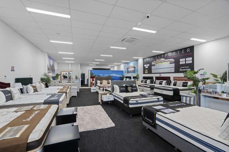 196-200 East Street Ashburton_3