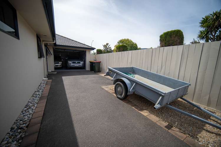 42 Templemore Drive Richmond_19