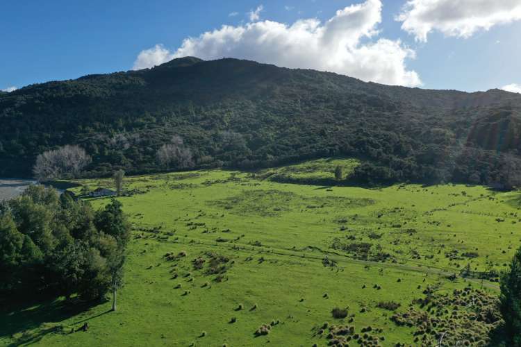 196 Griffiths Road Ruatoria_1