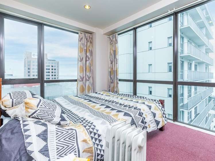 22G/76 Albert Street 10015_3