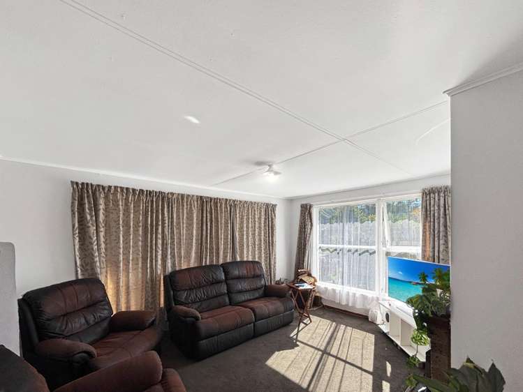 6 Boles Street 1154_1