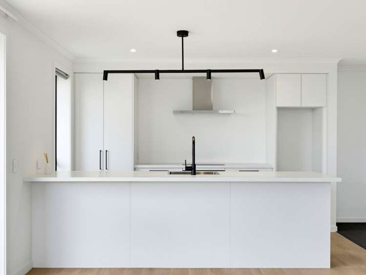 17 Shepperton Street_5