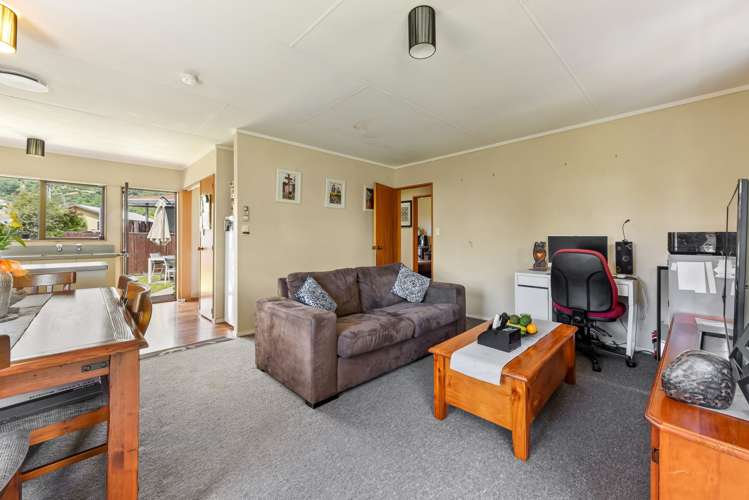 2/32 Polstead Road Stoke_6