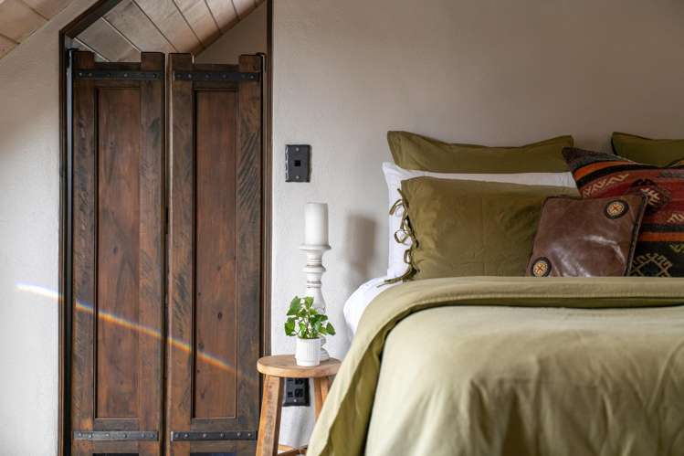 9 Balneaves Lane Albert Town_6