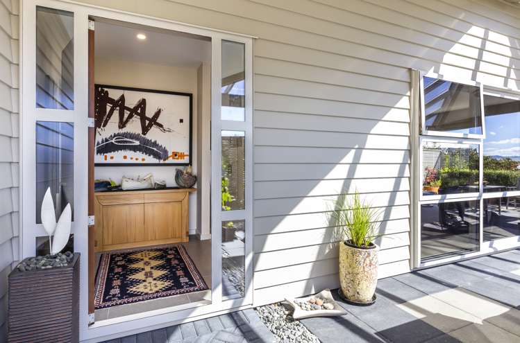 20 Coprosma Crescent Waipahihi_6