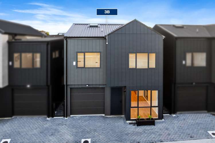 3A, 3B and 3D Towra Place Botany Downs_39