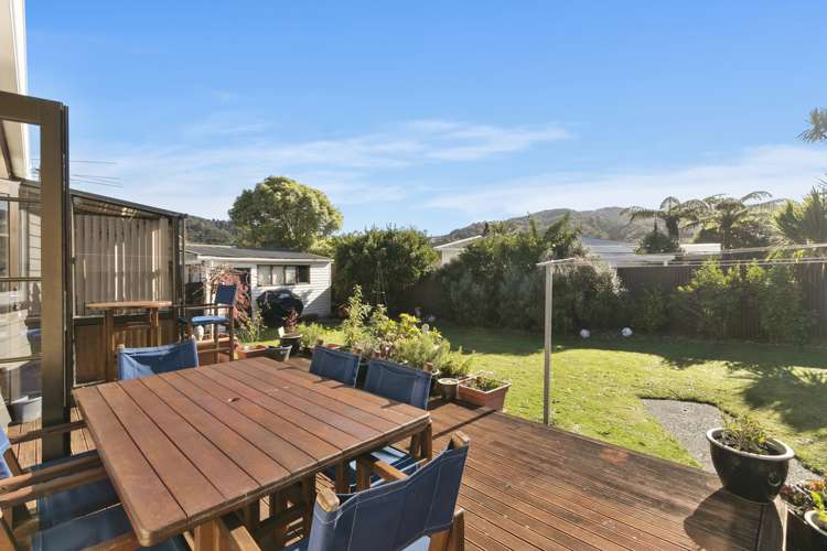 57 Parkway Wainuiomata_17