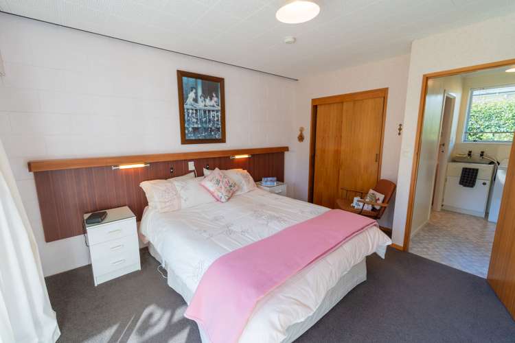 13 Burnby Place Te Anau_8