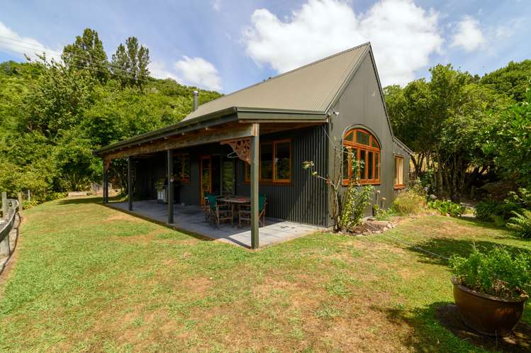 360 Spencer Road Lake Tarawera_15