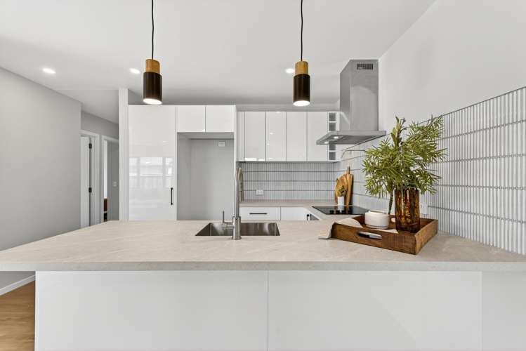 927A Nelson Street North (front townhouse) Mahora_6