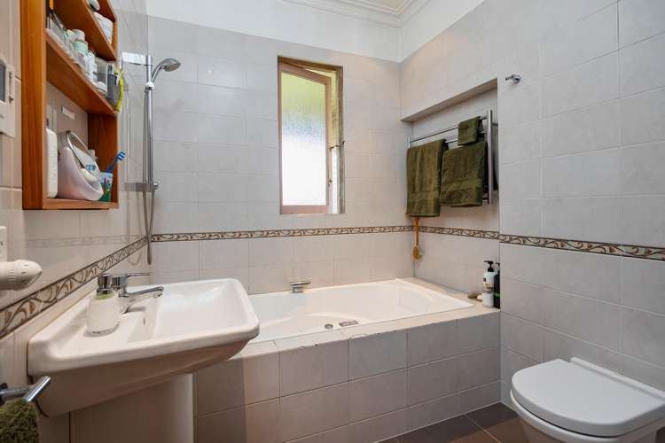 44 Margaret Avenue Mount Albert_12