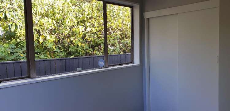 2/801 Hastings Street North 10490_12