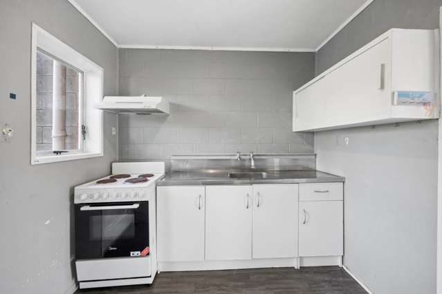 1/32 Don Croot Street Kingsland_4