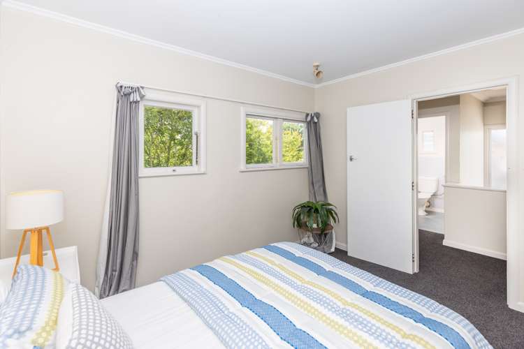 196 Clyde Street Hamilton East_45