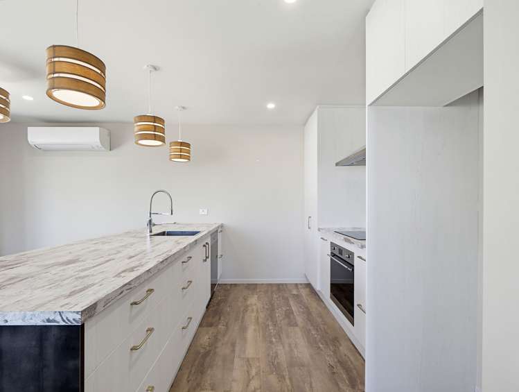 75 Hilton Drive_5