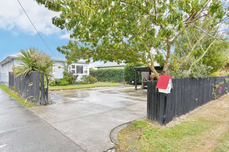 1/60 Neill Street Hornby_23