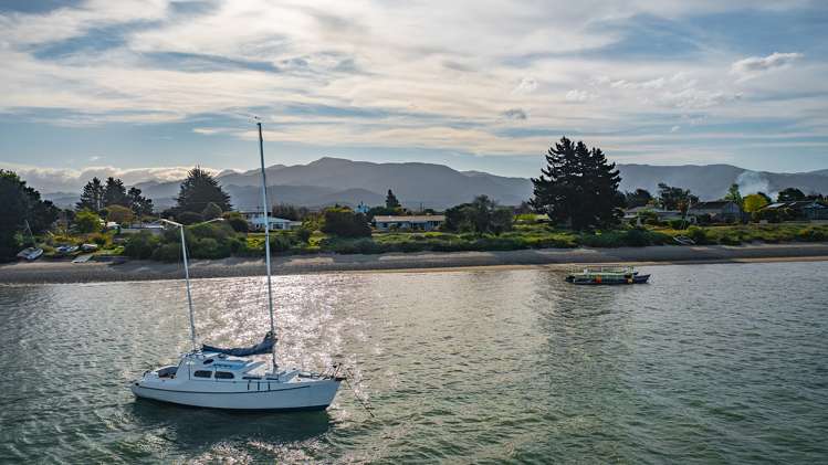 77 Trewavas Street Motueka_1