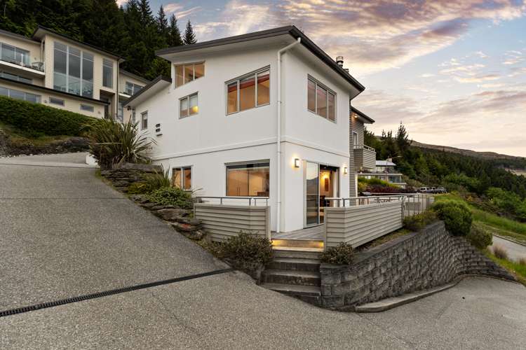 21 Olivers Place Queenstown_28