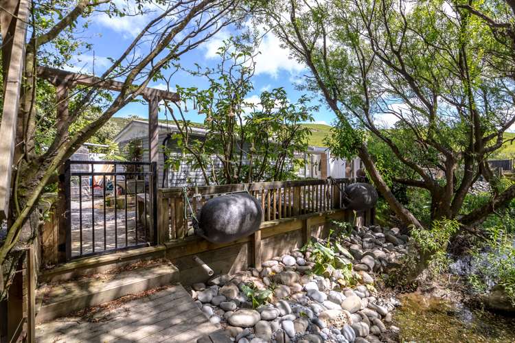 67 Whangaimoana Beach Road Pirinoa_21