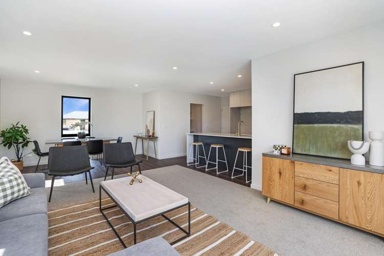 52 Strowan Avenue Elgin_17