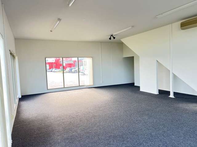 Unit B1/169 Harris Road East Tamaki_3