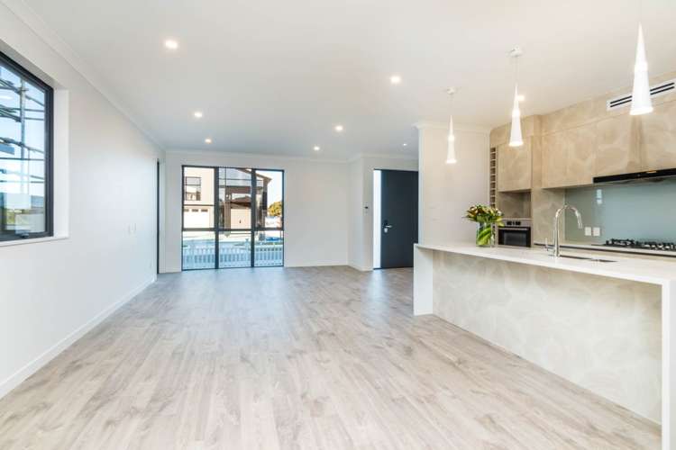 15 Tai Crescent Hobsonville_8