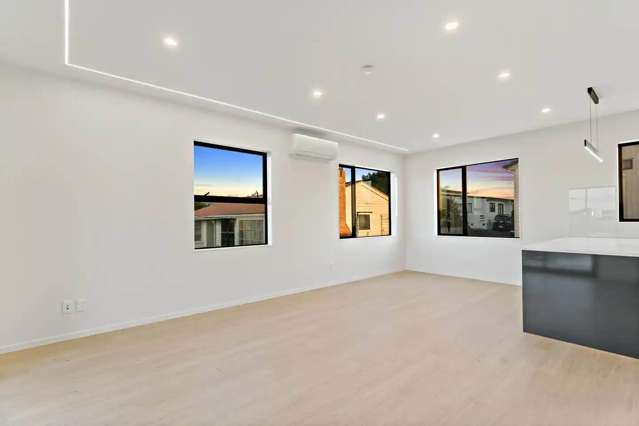 1/16 Binsted Road New Lynn_3