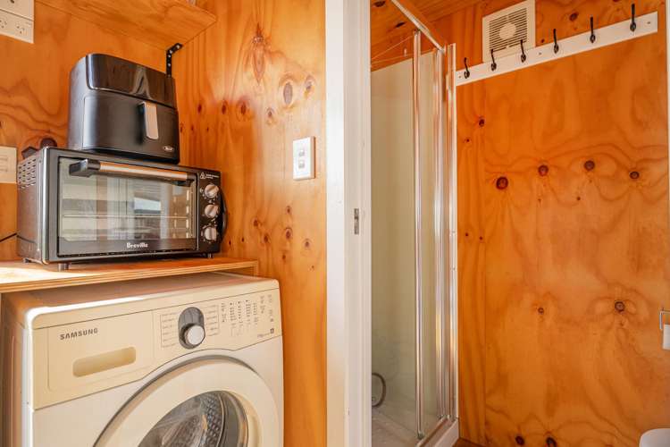 1 Tinirau Place Cooks Beach_4