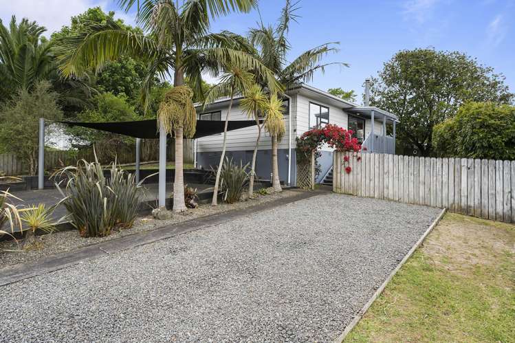 9 Kupari Place Totara Vale_15