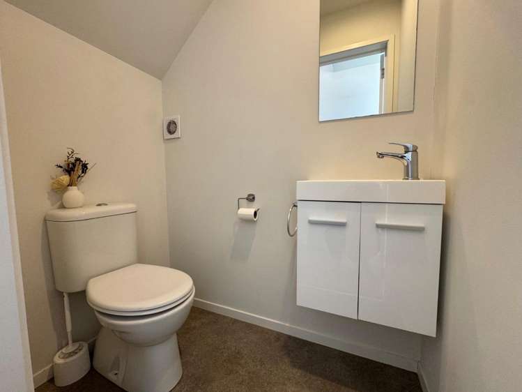 15/17 Owens Place Mount Maunganui_6