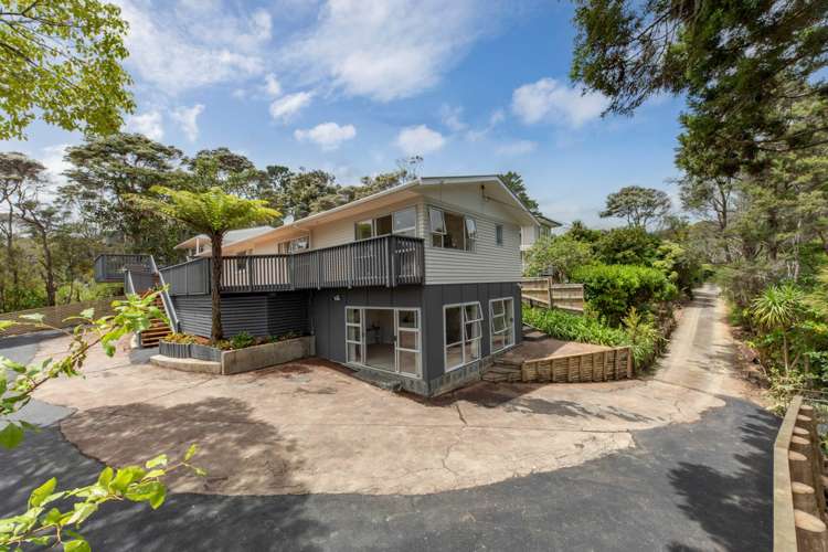 39 Woodfern Crescent Titirangi_24