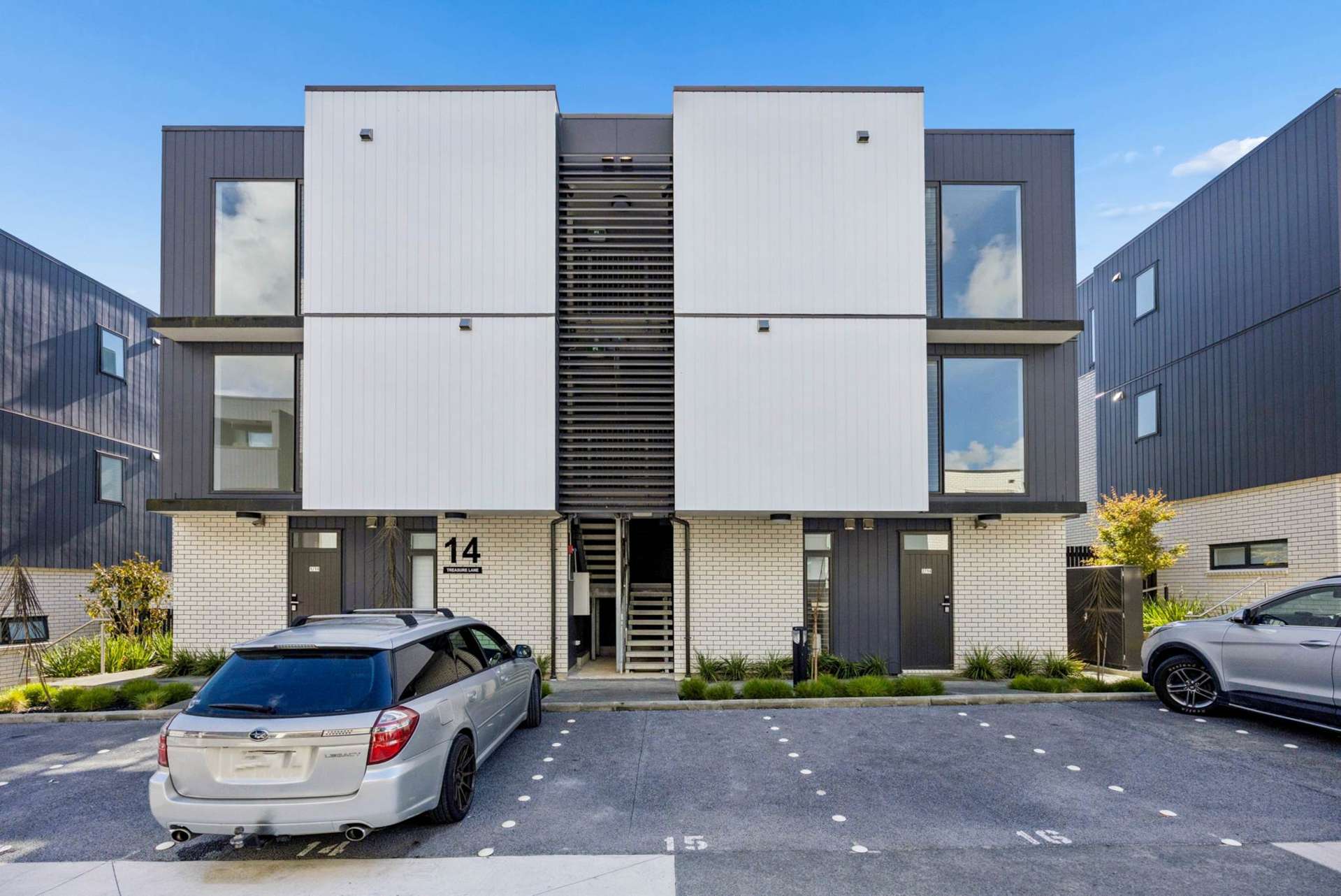 5/14 Treasure Lane Te Atatu South_0