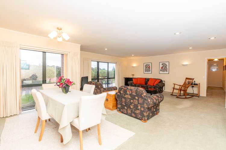 61 Grosvenor Gardens Flagstaff_5