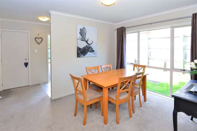 7 Saltwood Street Red Beach_3