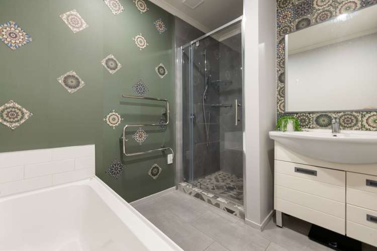 42 Queens Park Crescent Frankton_10