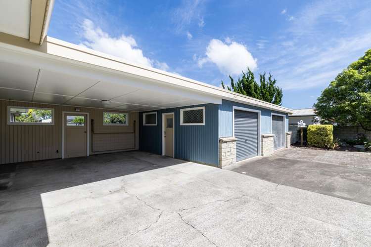 235 Kenilworth Road Mayfair_10