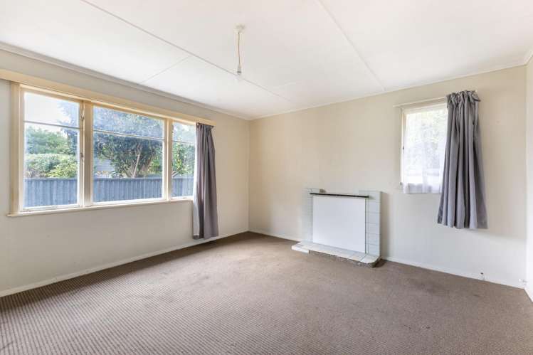 338A Tremaine Avenue Takaro_3