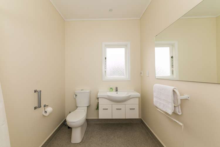 91 Avondale Road Greenmeadows_10