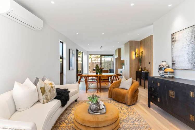 28 Weybridge Crescent Glen Innes_13