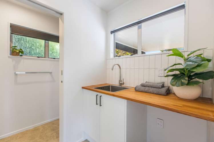 16 Makatote Grove Churton Park_6