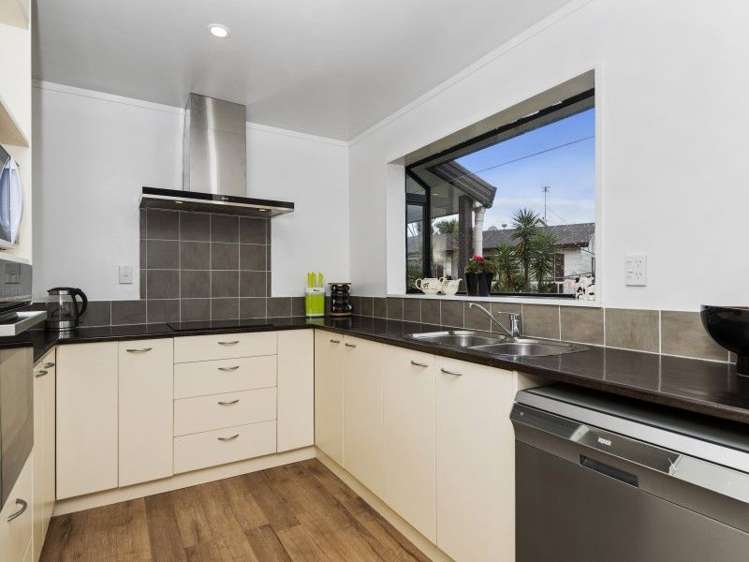 30 Leven Lane Totara Heights_5