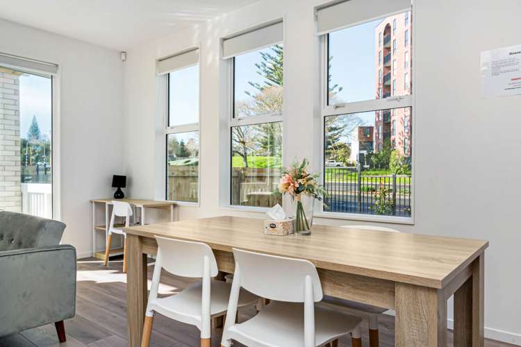 1803 Great North Road Avondale_11