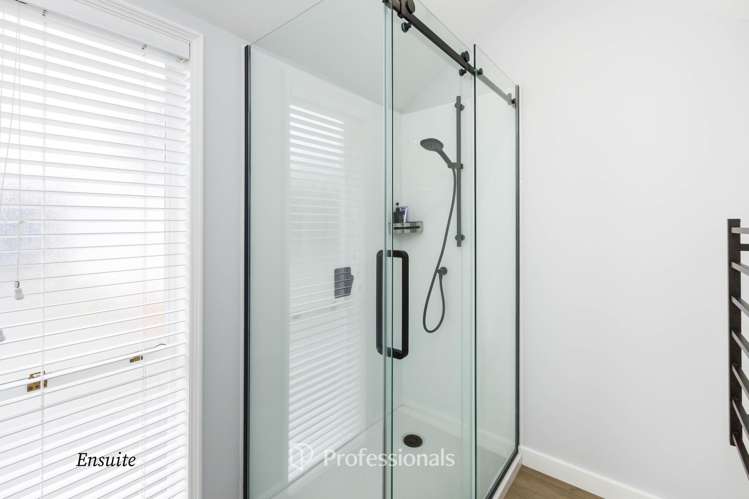 20 Barton Road Heretaunga_18