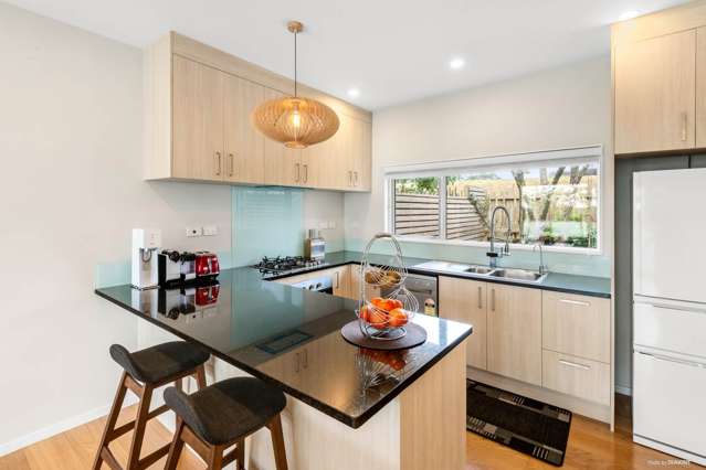 8/147 Albany Highway Unsworth Heights_3